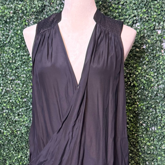 NWOT Calypso St. Barth 100% Silk V-Neck Sleeveless Blouse Size S - Picture 5 of 8